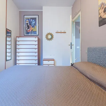 Apartment Guesthost - Hopper House